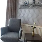 Strand-hotel Szálloda