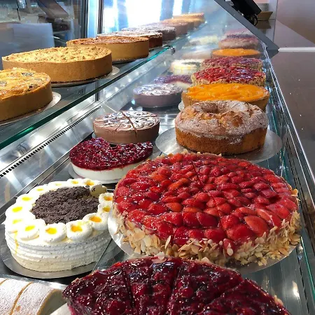 Strand-hotel Hotel 3*