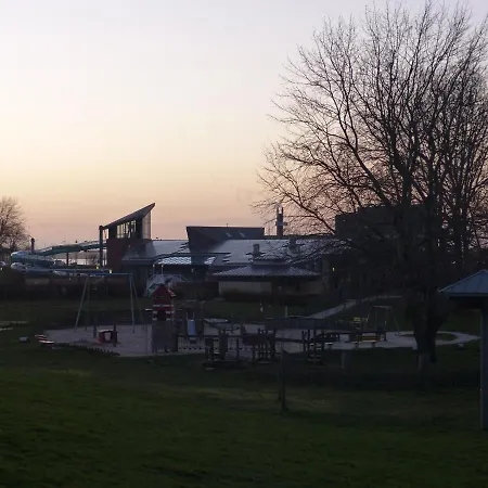 Strand-hotel Hotel 3*