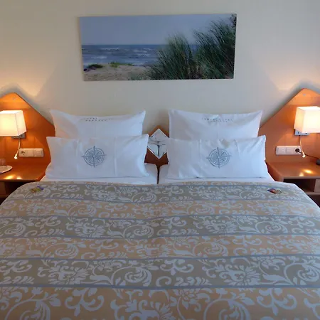 Strand-hotel Hotel 3*