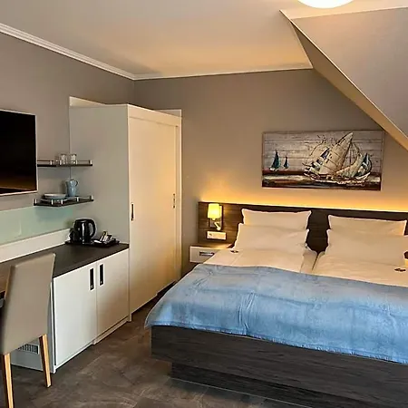 Strand-hotel ホテル 3*