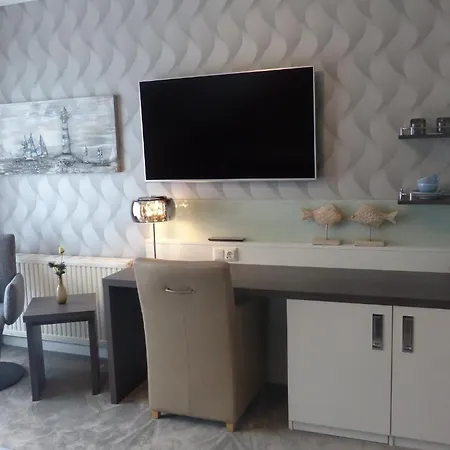 Strand-hotel 3*