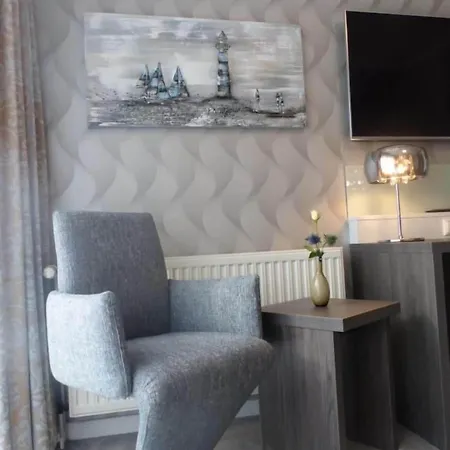 Strand-hotel